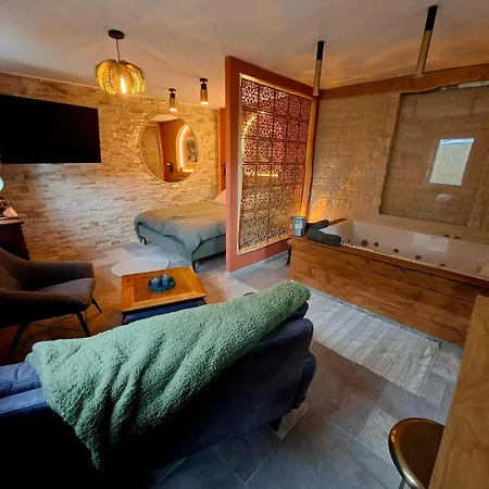 La Casetta Refuge Mediterraneen Et Balneo Classe 3 Etoiles 게스트하우스 3*